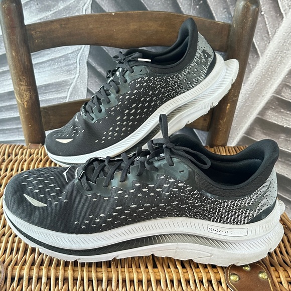 Hoka One One Kawana Men’s 14D Running Shoes Black White Lightweight Quick Dry - Picture 2 of 15